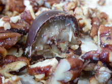 Load image into Gallery viewer, 12 PC SINGLE FLAVOR CHOCOLATE BOX