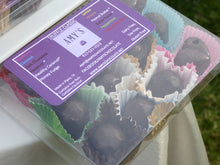 Load image into Gallery viewer, 12 PC SINGLE FLAVOR CHOCOLATE BOX